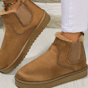 Cozy Soft Women's Solid Color Short Boots